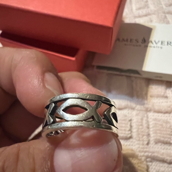 Retired James Avery Ichthus ring - Picture 7 of 9
